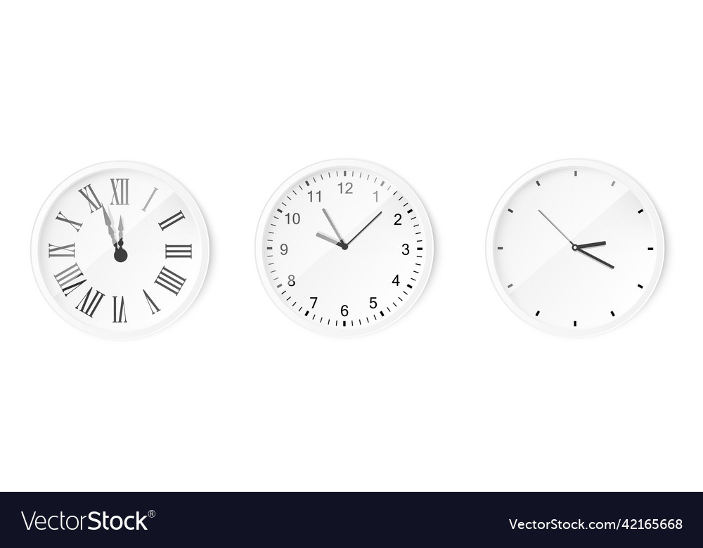 Circle clock face showing time realistic mockup