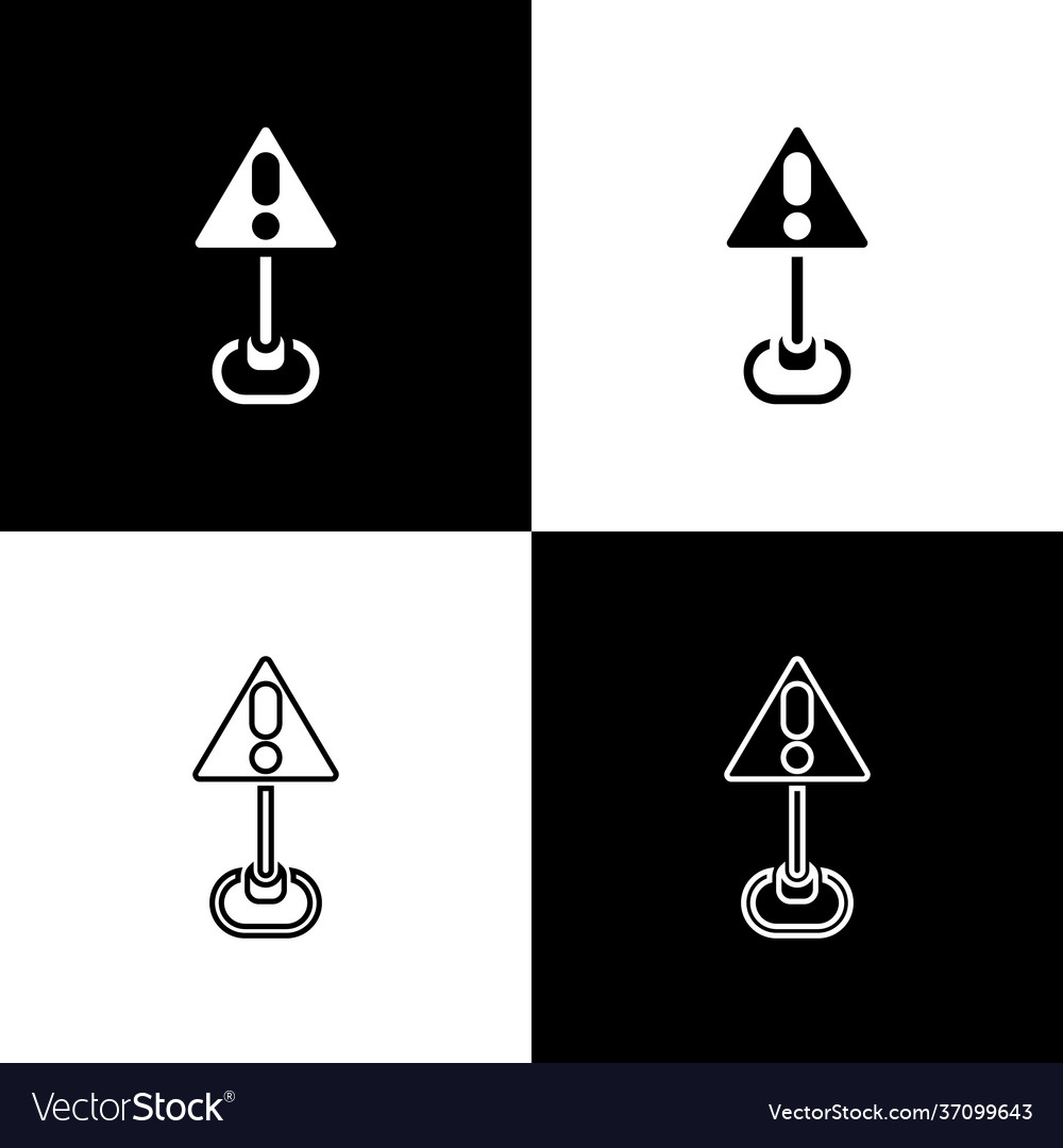 Set exclamation mark in triangle icon isolated Vector Image Set exclamation mark in triangle icon isolated